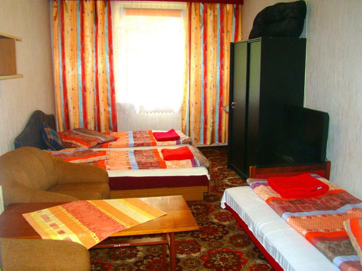 Osrodek Wypoczynkowy Oaza Hotel Kuznica Zbaska Exterior foto